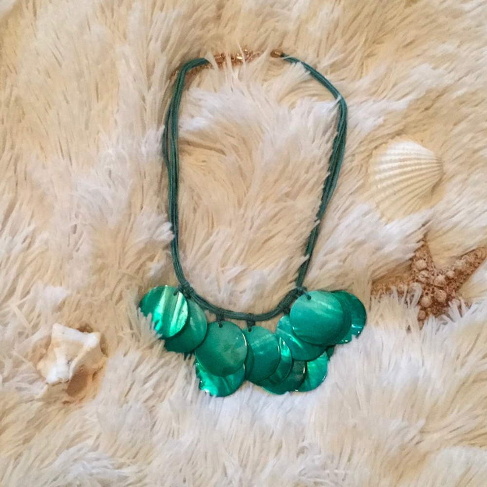 🏝 Boho blue layered circle statement necklace 💙